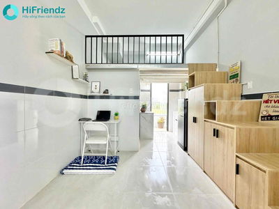 Cho thuê phòng trọ ban công full nội thất ngay UFM đường Võ Văn Hát