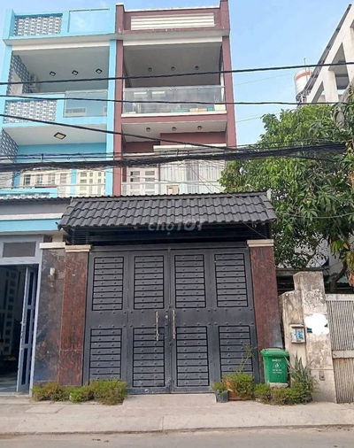 Nhà  Phạm văn Đồng gần Gigamall 80m2 4 tầng HXH tới nhà chỉ 6.3 tỷ