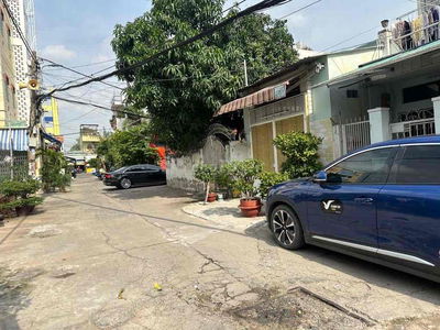 HIẾM BÁN. NHÀ 2TẦNG - 48m2 - 40m ra ĐAI HỌC  MAKETTING Q7