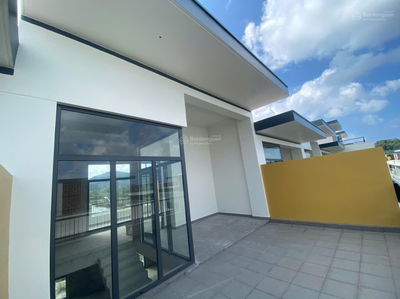 Cần bán BT Meyhomes Phú Quốc, mặt đường 26m Đại lộ Ánh Trăng (đã có sổ)