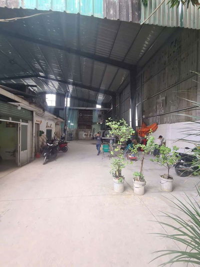 KHO XƯỞNG 1350M2 ĐƯỜNG CONT ĐÊM GIÁ TỐT