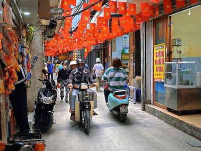 HIẾM. NHÀ 4 TẦNG NGỌC HÀ-DT 42M2-NGÕ KD THÔNG TỨ TUNG-Ô TÔ NHỎ QUA NHÀ