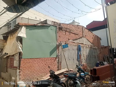 Nhà Nát  đất rộng Bán Nhanh mua nhà mớii ăn tết giá Mềm