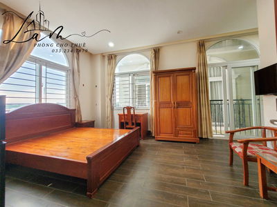 Studio ban công siêu to, full nội thất Gần Bến xe Quận 8