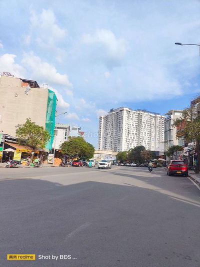 Nhà Đẹp 2 Tầng 2pn 2wc cạnh Vạn Phúc City HBP 4.85tỷ tl