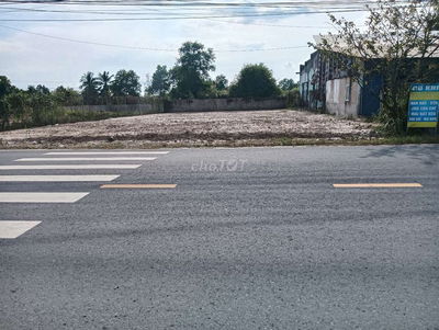 Mặt tiền đường Hùng Vương xã Phước An 437M  có  100m thổ. Xây  tự  do