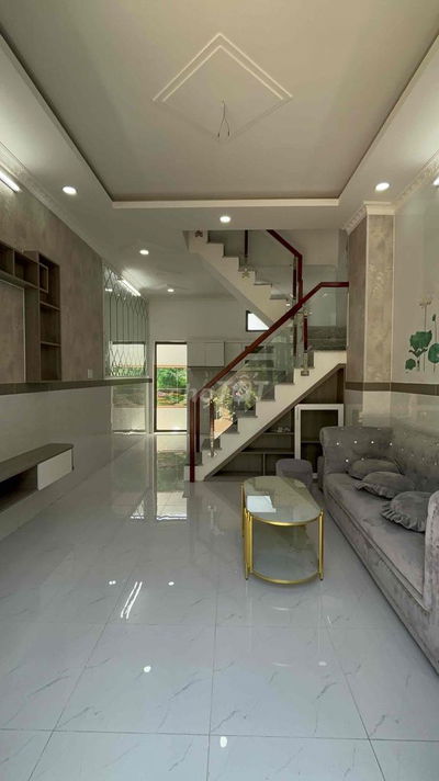 BÁN NHÀ MỚI XÂY 1 TRỆT 2 LẦU 4 PHÒNG NGỦ 3 NHÀ VỆ SINH – DIỆN TÍCH 4X1