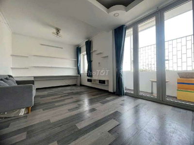 Gấp bán căn hộ 3 ngủ chung cư Phan Xích Long 70m2__4,5 tỉ có TL