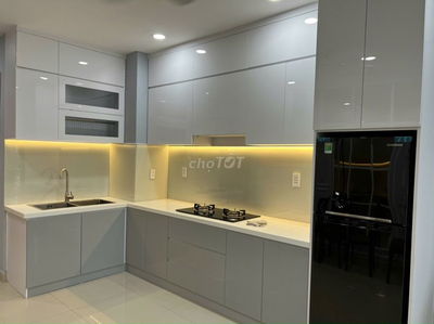 Cần Cho thuê căn hộ 2PN,giá 6tr/tháng. Nội thất đẹp,xịn
