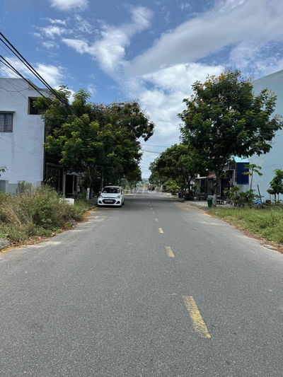 Chính chủ bán lô Văn Tân đường 7.5m Khu phố chợ Non Nước