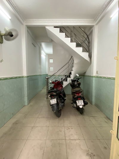 🏡CHO THUÊ NHÀ HẺM TRẦN XUÂN SOẠN - 2 LẦU - 4PN - 2WC - ( 3M x 10M )