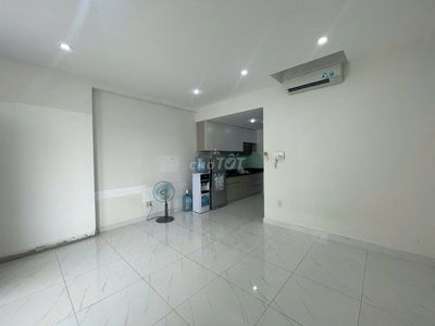 Cho thuê căn hộ Garden Gate vừa ở vừa làm văn phòng Novaland 9.5 triệu