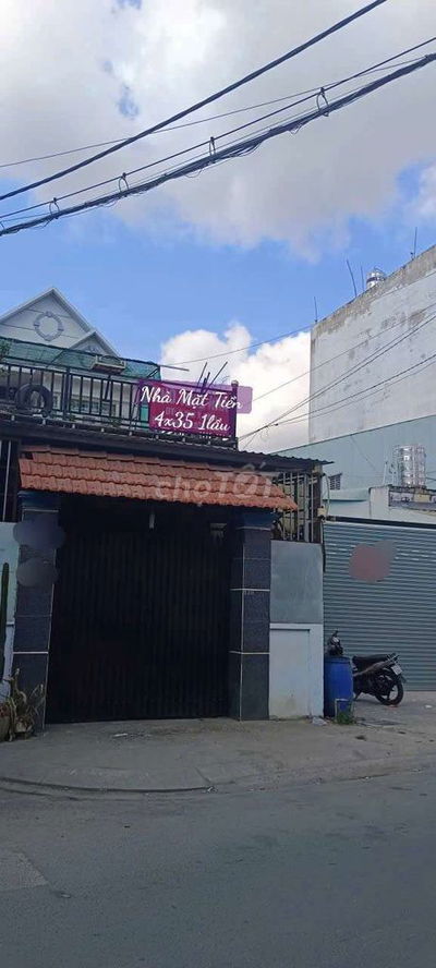Nhà Mặt Tiền 4x35 1lầu 4pn 3tolet sân xe hơi