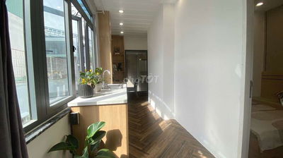 8 triệu – Căn 2 Phòng Ngủ Tách Bếp – Free Giặt & Dọn – Lê Văn Thọ