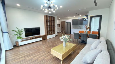 Mipec Rubik - 124 Xuân Thủy, CG: 110m2 - 3pn giá chỉ 13.5 tỷ nhà đẹp