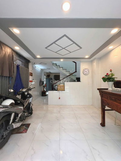 Gần Hương Lộ 2 - DT 40m2 - Hẻm xe hơi 2PN,3WC- Nhà mới dọn vào ở liền