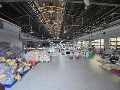 Cho thuê kho xưởng 1720m2 mặt tiền Trần Hưng Đạo Dĩ An