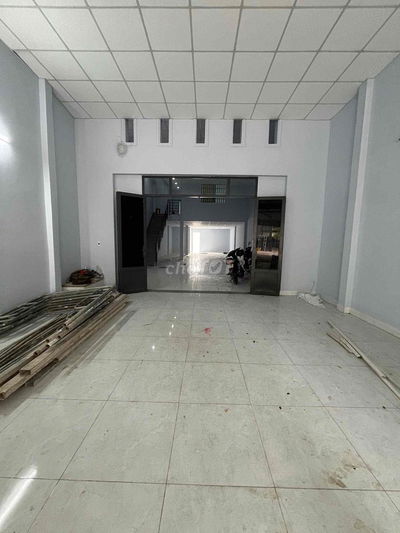 CHO THUÊ NHÀ XƯỞNG 6x40 2 PHÒNG NGỦ - 13TRIỆU - GÁC LỬNG - SẠCH SẼ