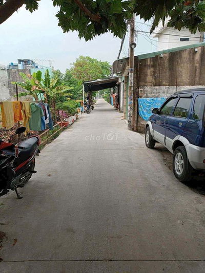 Nhà hẻm xe hơi Thạnh Xuân 33