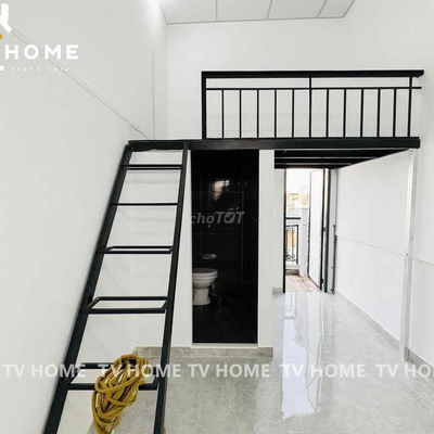 Cho thuê phòng gác ban công giá rẻ ngay chợ Thạch Đà Phạm Văn Chiêu