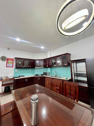 Nhà có thang máy 5pn, 5toilet trục xe hơi 12m dự án Phú Lợi sổ đỏ