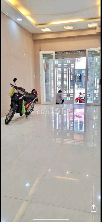 Cho Thuê Nhà 1 Trệt 3 Lầu 4PN 4x20m Mặt Tiền Đường Số Tân Kiểng