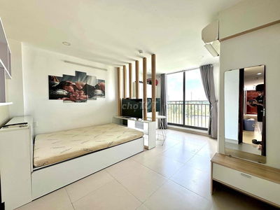 [Q2] - 🎉 Căn Hộ Cao Cấp Trống Lại - ✅ - Full Nội Thất, Nội Khu!