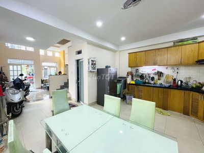 Bán nhà HXH Lê Văn Sỹ Phú Nhuận, 60m2, 5 tầng, ngang 5m chỉ 11 tỷ