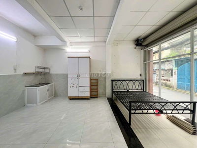 MBKD vừa ở vừa kinh doanh - kế trường cấp 2 nguyễn trung trực hẻm ô tô