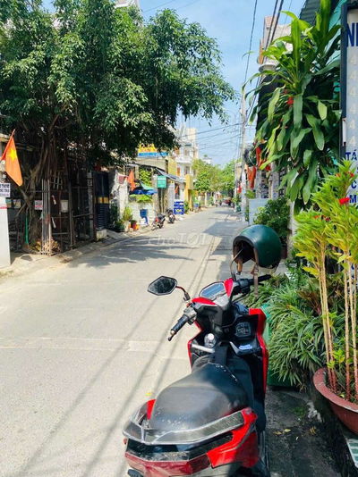 Bán nhà Bình Tân , Xe Hỏi ngủ nhà , 4 tầng BTCT 70m2, nhỉnh 7.8ty