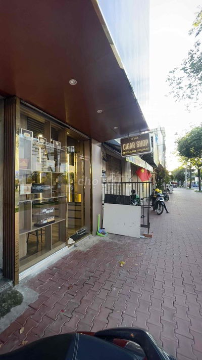 Phòng trọ nắm ngoài mặt tiền ĐBP