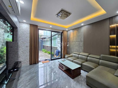 CHO THUÊ NHÀ SÂN VƯỜN 2 TẦNG 4PN: KIỆT TRƯỜNG CHINH - THÔNG N.P NGUYÊN