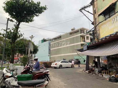 NGAY CHỢ ĐÊM HẠNH THÔNG TÂY-66M2-4TẦNG-4PN-QUANG TRUNG P11 GV-9,75TỶTL