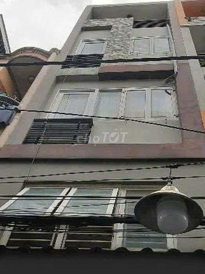 🔔  Nhà 𝙉𝙂𝙐𝙔Ễ𝙉 𝙏𝙄Ể𝙐 𝙇𝘼 , gần ĐH Kinh Tế .💰 chỉ 6 tỷ