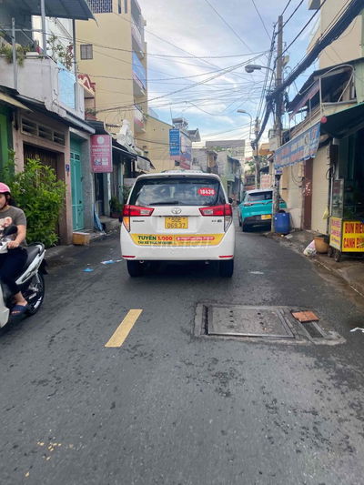 HIẾM! CĂN GÓC SÁT TRƯỜNG CHINH - Q12 - 9.7x19( 185m2) - NHỈNH 6Tỷ