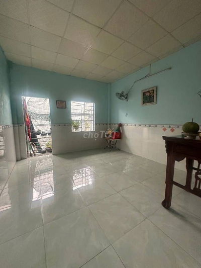Tân Phú - Nhà 3 tầng đúc  gần padora trường chinh
