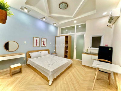 CHO THUÊ STUDIO CỬA SỔ ĐẦY ĐỦ NT NGAY CV LÀNG HOA