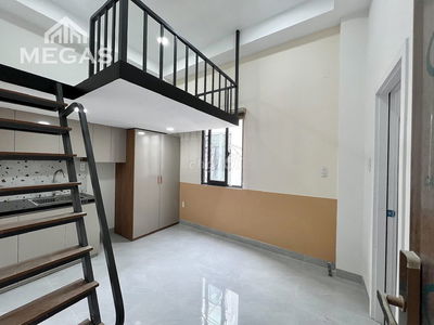 DUPLEX NGAY KHÁNH HỘI, Q4. THANG MÁY, 3 4 NGƯỜI Ở, MÁY GIẶT RIÊNG