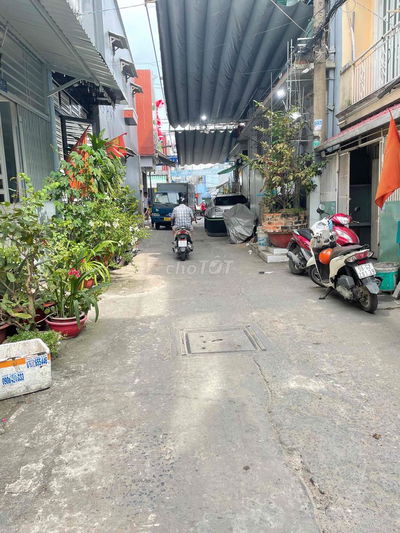 Nhà 1 lầu hẻm 6m đường số 4 Gò Xoài bhha bình Tân giáp Tân Phú