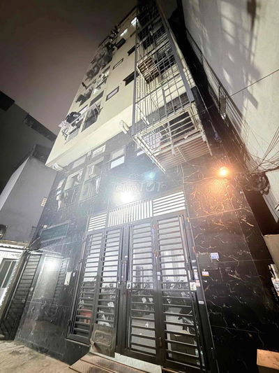 CHDT khủng 44 phòng full 24,5 tỷ