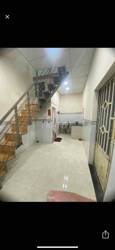 bán gắp căn nhà chính chủ 3 tháng 2 p12q11(2,6x5,3)1tr1lâu 2p2wc