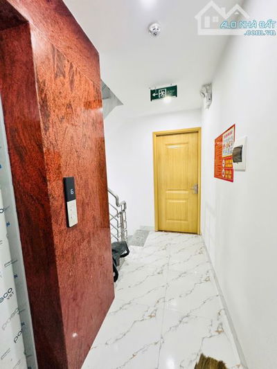 BÁN NHÀ TRUNG KÍNH 7 TẦNG THANG MÁY NHÀ MỚI DT50m2 TỔNG 12p kk. CHỈ 13.5 TỶ