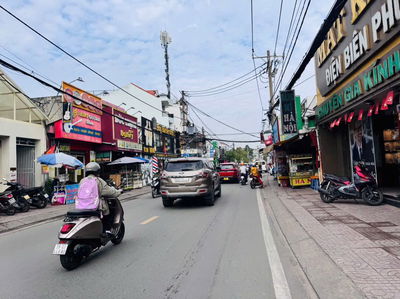 Nhà mặt tiền Hoàng Diệu 2 - Thủ Đức -144M2 (6 x 22)- TN: 45Triệu/Tháng