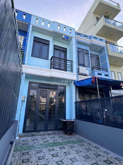 Cho thuê nhà 2/ mới đẹp Trệt Lầu 3,7x15, Đường Số 1, P13,Q. Gò Vấp