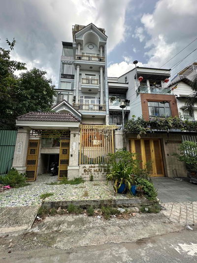 bán nhà Mặt tiền đg số5 . dt 7m*20m.1hầm.4tầng+sân thượng