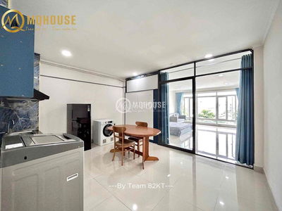 CHO THUÊ CĂN HỘ 50m2 NGAY PHƯỜNG 25 - MÁY GIẶT RIÊNG - TÁCH BẾP