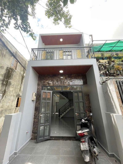 NHÀ ĐẸP Ở LIỀN ĐÚC 2 LẦU 3.6X17.5 ĐƯỜNG ÂU CƠ. P. PHÚ TRUNG. Q.TÂN PHÚ