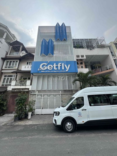 CHO THUÊ TOÀ NHÀ VĂN PHÒNG - SPA 8x18 - 5 TẦNG CHỈ 70 triệu