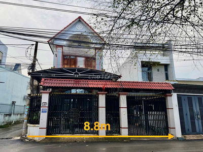 Nhà 2 mặt tiền kiên cố tại hẻm Lê Hồng Phong, Phú Hoà, Thủ Dầu Một