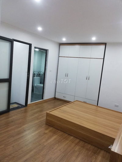 Cho thuê nhà  30m² x 2T nhà mới đủ đồ ngõ 219 Đê Tô Hoàng HBT - HN
